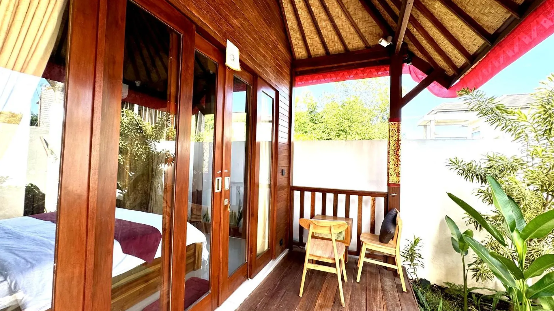 호스텔 Bali Shanti Villa 웅아산