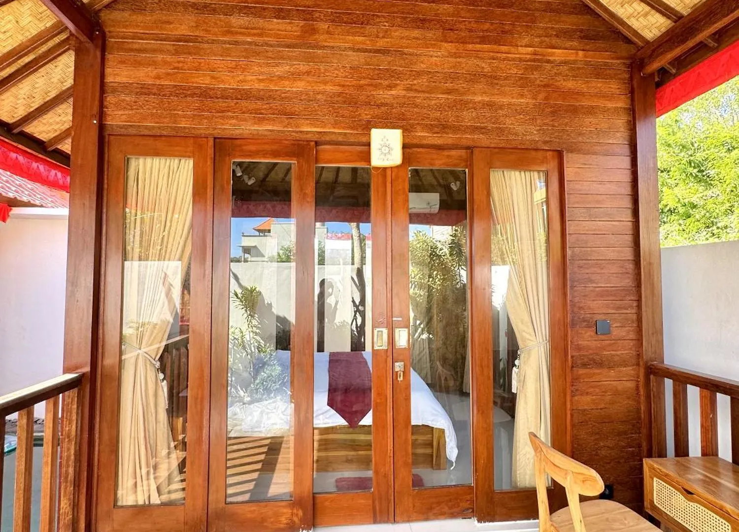 Bali Shanti Villa 웅아산